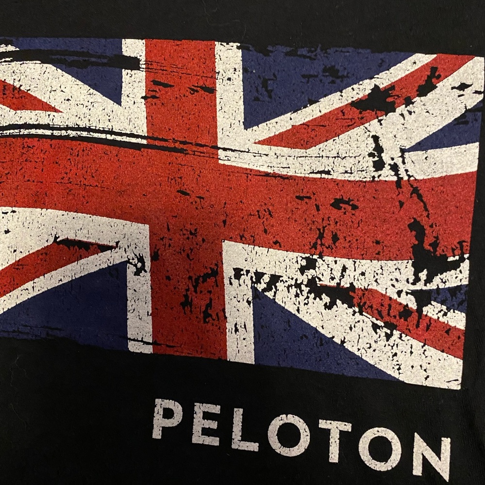 Peloton Rare UK London Flag Tee Small New - Picture 4 of 4